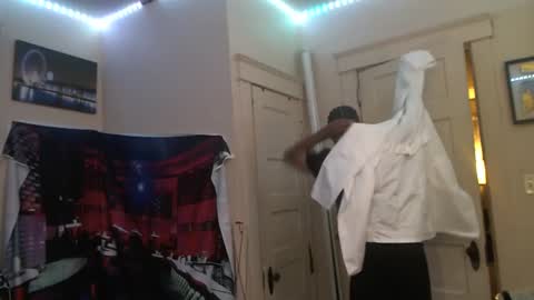 NICE and sometimes Savvy online show from 10.04.25