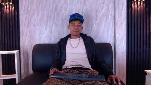 Snapshot of gregory_sforza chatting on 10.01.25 GregorySforza online show from 10.01.25