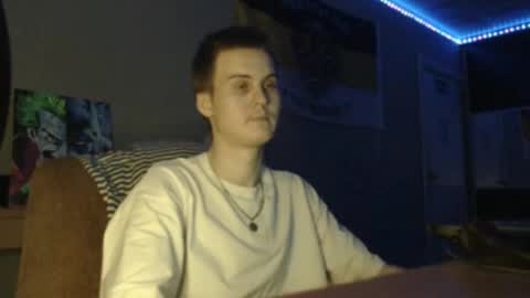Snapshot of greonn chatting on 12.23.24 Felix online show from 12.23.24