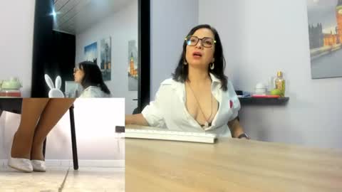 Snapshot of greta_borbon chatting on 07.07.26 Greta online show from 07.07.26