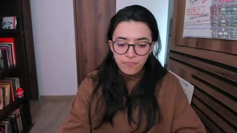 Snapshot of gretagat chatting on 04.21.26 Greta online show from 04.21.26
