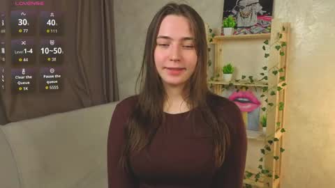 Snapshot of gretalinelle chatting on 05.09.26 Cutie Ellie online show from 05.09.26