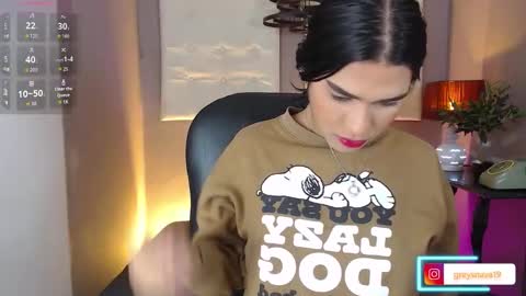 Snapshot of greys_ath chatting on 10.01.25 greys online show from 10.01.25