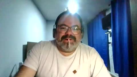 Snapshot of griegozorbatos chatting on 09.10.25 griegozorbatos online show from 09.10.25