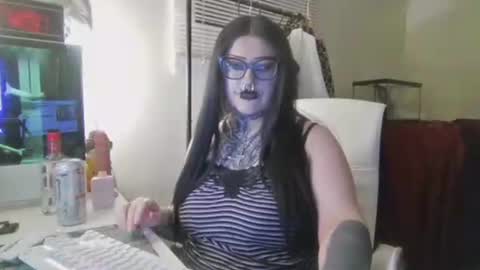 Snapshot of grindhouseho chatting on 03.03.26 Grindhouse online show from 03.03.26