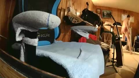 grinningbear online show from 02.06.26