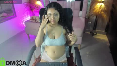    online show from 11.12.25