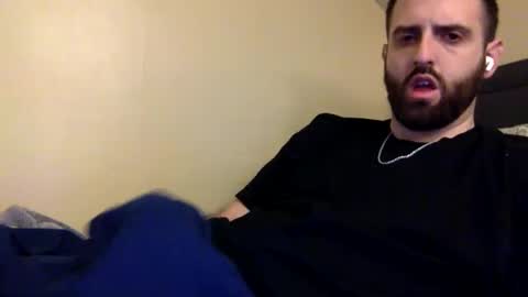 Snapshot of grobs123 chatting on 12.24.24 grobs123 online show from 12.24.24