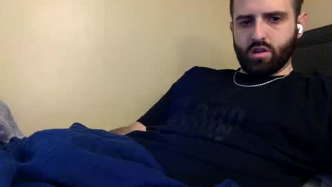 Snapshot of grobs123 chatting on 12.31.24 grobs123 online show from 12.31.24