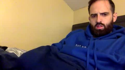 Snapshot of grobs123 chatting on 10.31.25 grobs123 online show from 10.31.25