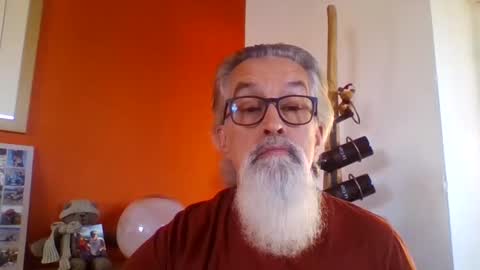 Snapshot of grybear60 chatting on 12.04.24 Grybear online show from 12.04.24