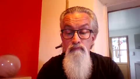 Snapshot of grybear60 chatting on 12.07.24 Grybear online show from 12.07.24