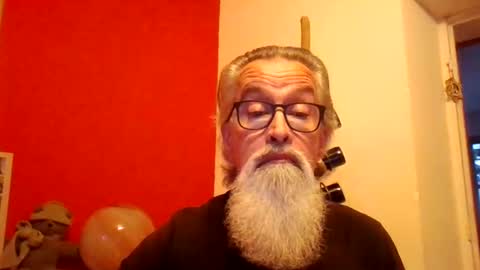 Snapshot of grybear60 chatting on 01.09.25 Grybear online show from 01.09.25