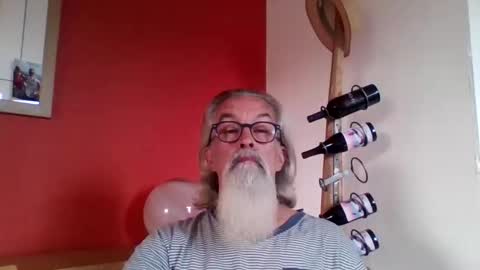 Snapshot of grybear60 chatting on 09.09.25 Grybear online show from 09.09.25