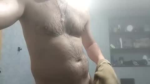 Snapshot of grzegorz34 chatting on 02.12.25 Greg online show from 02.12.25