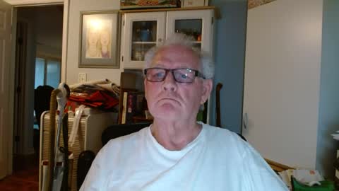 Snapshot of gspotlover1 chatting on 07.11.26 Horny Daddy online show from 07.11.26