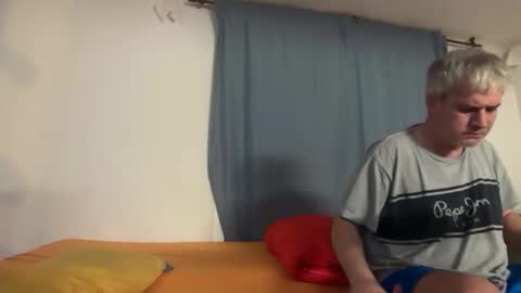 guardiannif_ online show from 02.10.26