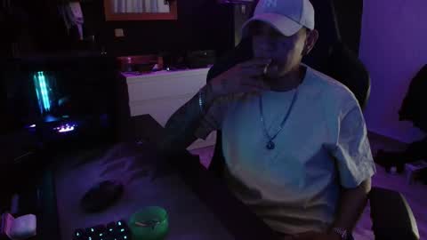 Guayaco  online show from 11.01.25