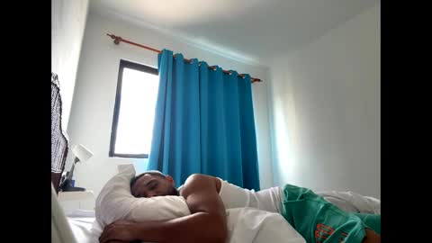 Snapshot of gucci4u2 chatting on 03.25.26 gucci4u2 online show from 03.25.26