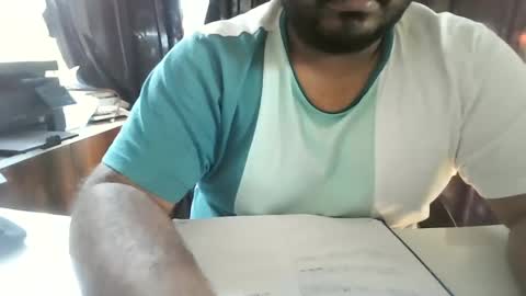 Snapshot of gudth chatting on 02.04.25 gudth online show from 02.04.25