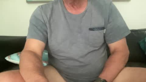 Snapshot of guesswhatigot2 chatting on 01.05.25 guesswhatigot2 online show from 01.05.25