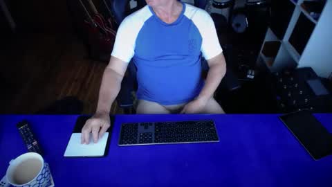 Snapshot of guesswhatigot2 chatting on 02.26.25 guesswhatigot2 online show from 02.26.25