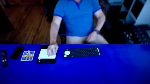 Snapshot of guesswhatigot2 chatting on 11.07.25 guesswhatigot2 online show from 11.07.25