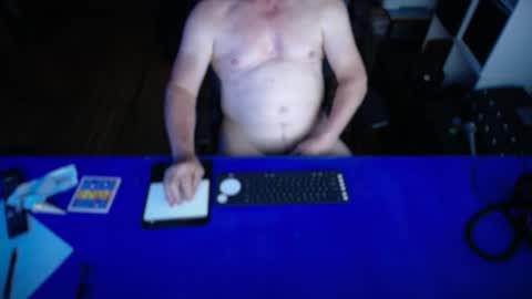 Snapshot of guesswhatigot2 chatting on 11.20.25 guesswhatigot2 online show from 11.20.25