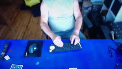 guesswhatigot2 online show from 01.06.26