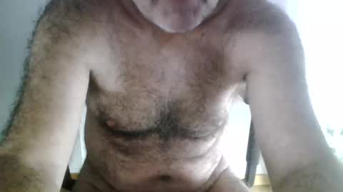 Snapshot of guide2 chatting on 02.26.25 Dislove online show from 02.26.25