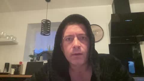 guil0 online show from 09.26.25
