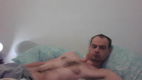 Snapshot of guil67728799 chatting on 11.27.25 guil67728799 online show from 11.27.25