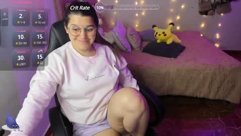 Hello Im Julieta Im 25 years old welcome to my room have fun and be happy. online show from 12.21.24