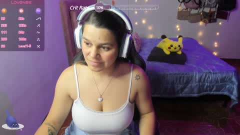 Hello Im Julieta Im 25 years old welcome to my room have fun and be happy. online show from 02.01.25
