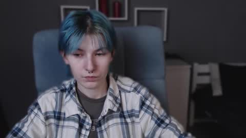 guitarandangell online show from 10.24.25