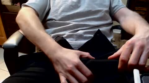 newbies online show from 02.25.25