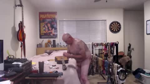 Snapshot of guitarsexgod chatting on 10.26.25 Mario online show from 10.26.25