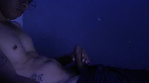 Snapshot of guss6969868792 chatting on 10.30.25 guss6969868792 online show from 10.30.25