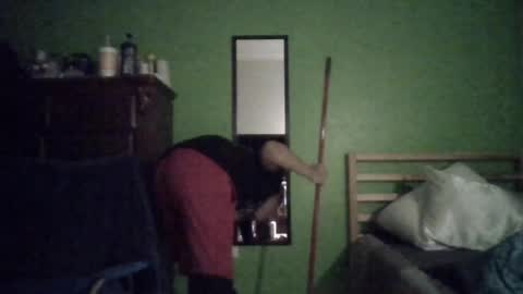 Snapshot of gustavo0110 chatting on 12.26.24 GusGus online show from 12.26.24