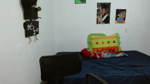 Snapshot of guts_x chatting on 01.21.25 Guts online show from 01.21.25