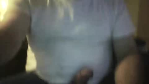 Snapshot of guy8inches4u chatting on 09.27.25 guy8inches4u online show from 09.27.25