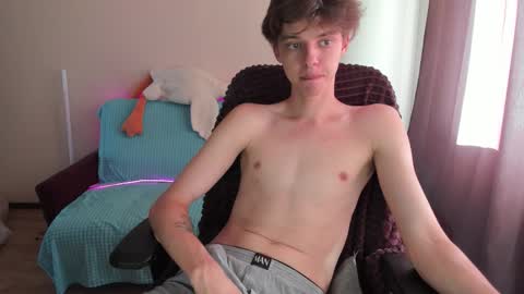 guy_liam1 online show from 09.09.25