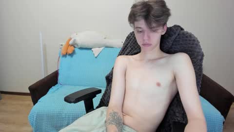 Snapshot of guy_liam1 chatting on 10.16.25 guy_liam1 online show from 10.16.25