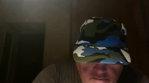 guyboy73 online show from 09.19.25