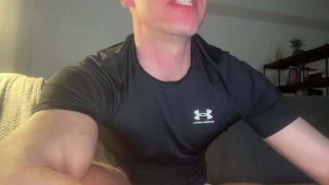 Snapshot of guyfromfinland1981 chatting on 05.05.26 NaughtyFitHusband online show from 05.05.26