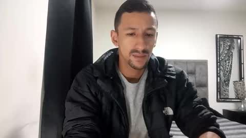 Snapshot of guykarim chatting on 04.16.26 karim online show from 04.16.26