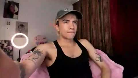 guynextdoor__ online show from 09.18.25