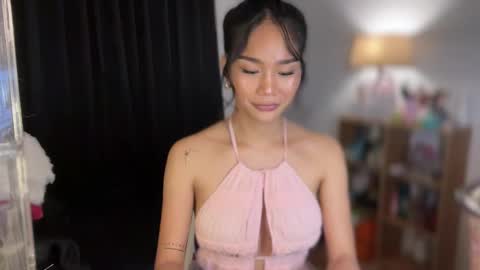 Snapshot of gwapangahas chatting on 10.14.25 Alexa online show from 10.14.25