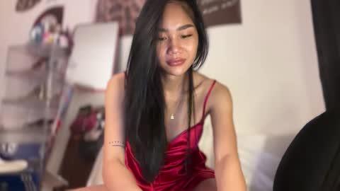 Snapshot of gwapangahas chatting on 11.02.25 Alexa online show from 11.02.25