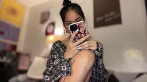 Snapshot of gwapangahas chatting on 11.13.25 Alexa online show from 11.13.25